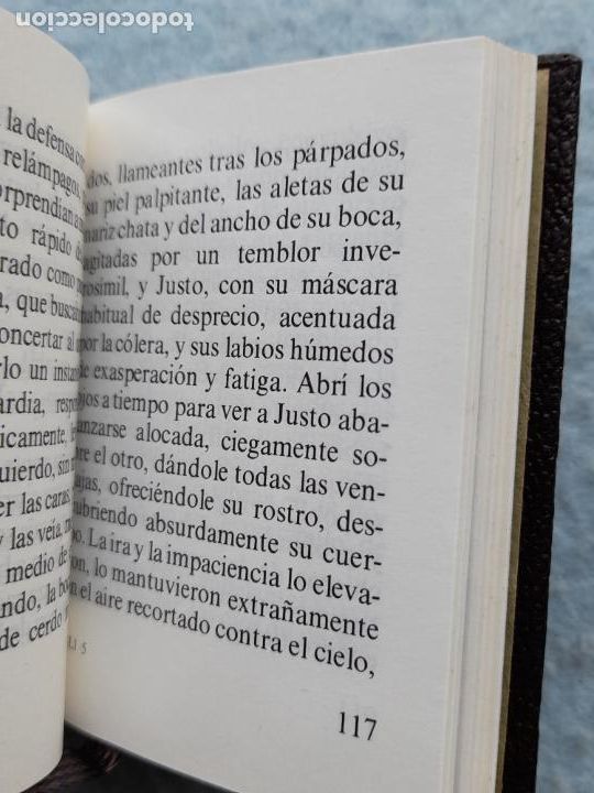 Libros de segunda mano: Los Jefes. Mario Vargas Llosa. Crisol&iacute;n n&ordm; 37. - Foto 4