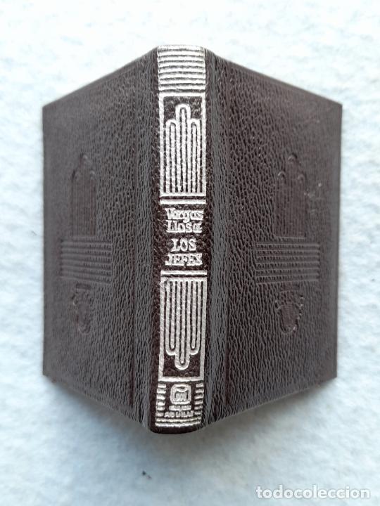 Libros de segunda mano: Los Jefes. Mario Vargas Llosa. Crisol&iacute;n n&ordm; 37. - Foto 1