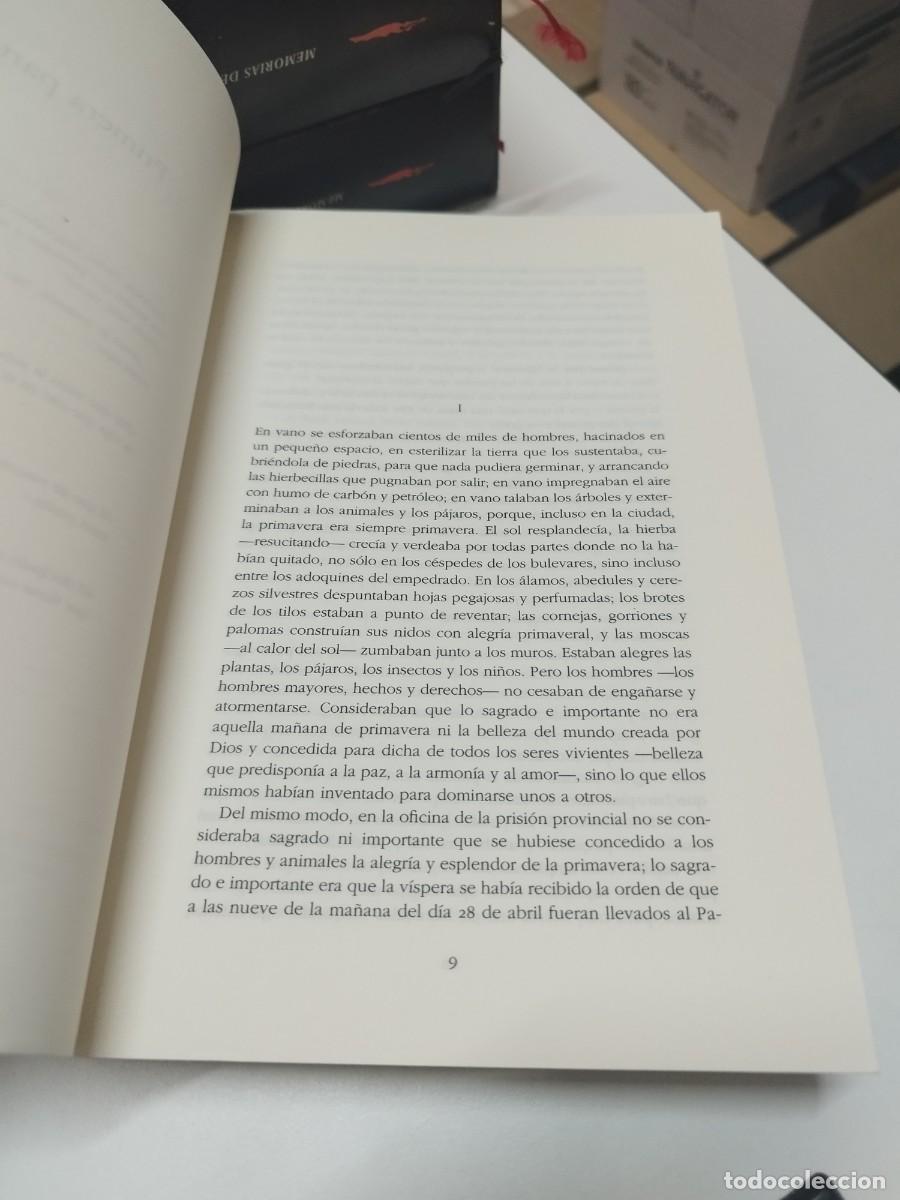 Libros de segunda mano: Resurreccion. Lev Tolstoi. La otra orilla. - Foto 4