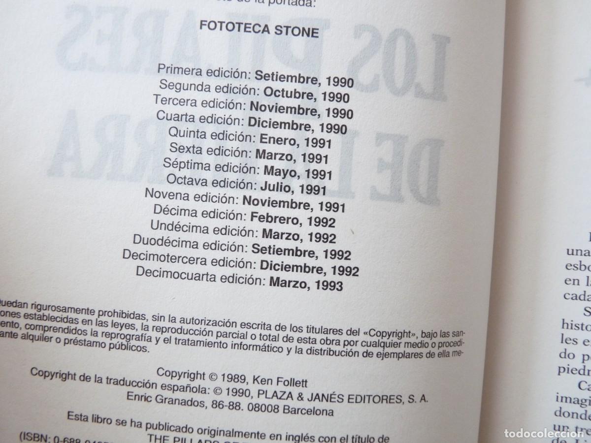 Libros de segunda mano: LOS PILARES DE LA TIERRA de KEN FOLLETT REF: 2-377 - Foto 3