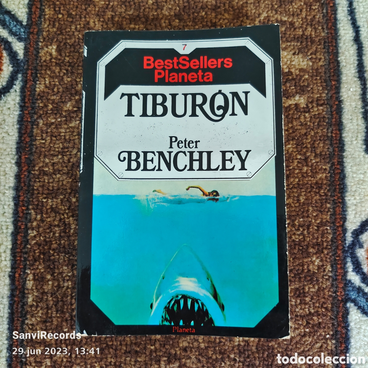 Libros de segunda mano: TIBUR&Oacute;N (PETER BENCHLEY) (BESTSELLERS PLANETA) - Foto 1