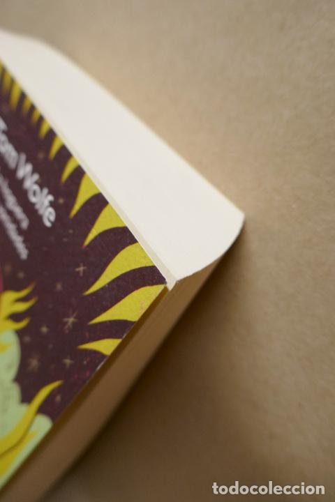Libros de segunda mano: LA HOGUERA DE LAS VANIDADES - TOM WOLFE - EDITORIAL ANAGRAMA - Foto 4