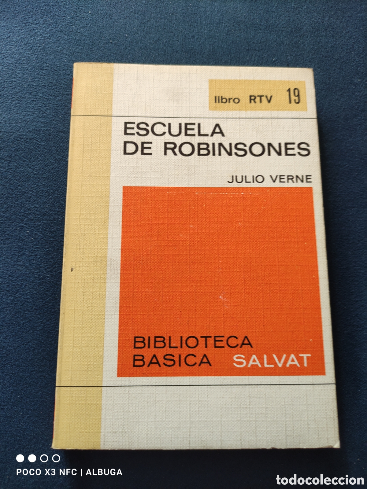 Libros de segunda mano: Escuela de robinsones. Julio Verne. - Foto 1