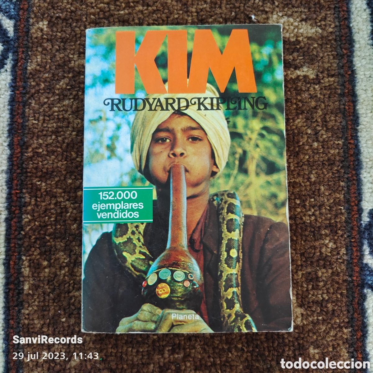 Libros de segunda mano: KIM (RUDYARD KIPLING) (PLANETA) - Foto 1