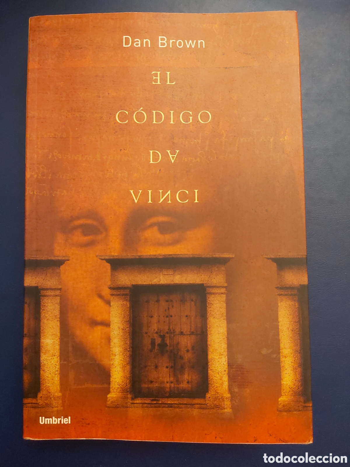 Libros de segunda mano: EL C&Oacute;DIGO DA VINCI - DAN BROWN - UMBRIEL - 2004 - Foto 1