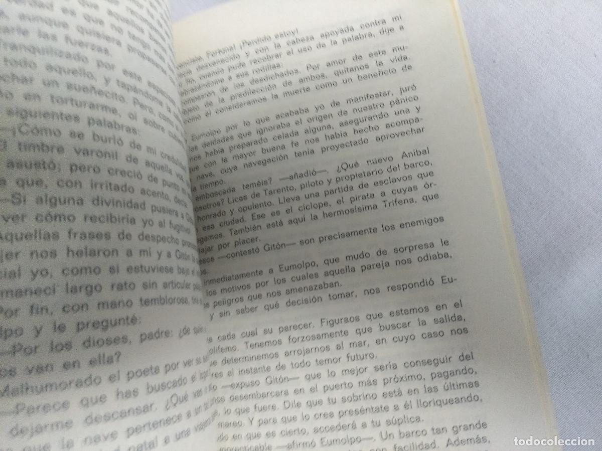 Libros de segunda mano: PETRONIO/EL SATIRICON/COLECCION MAISAL. - Foto 2
