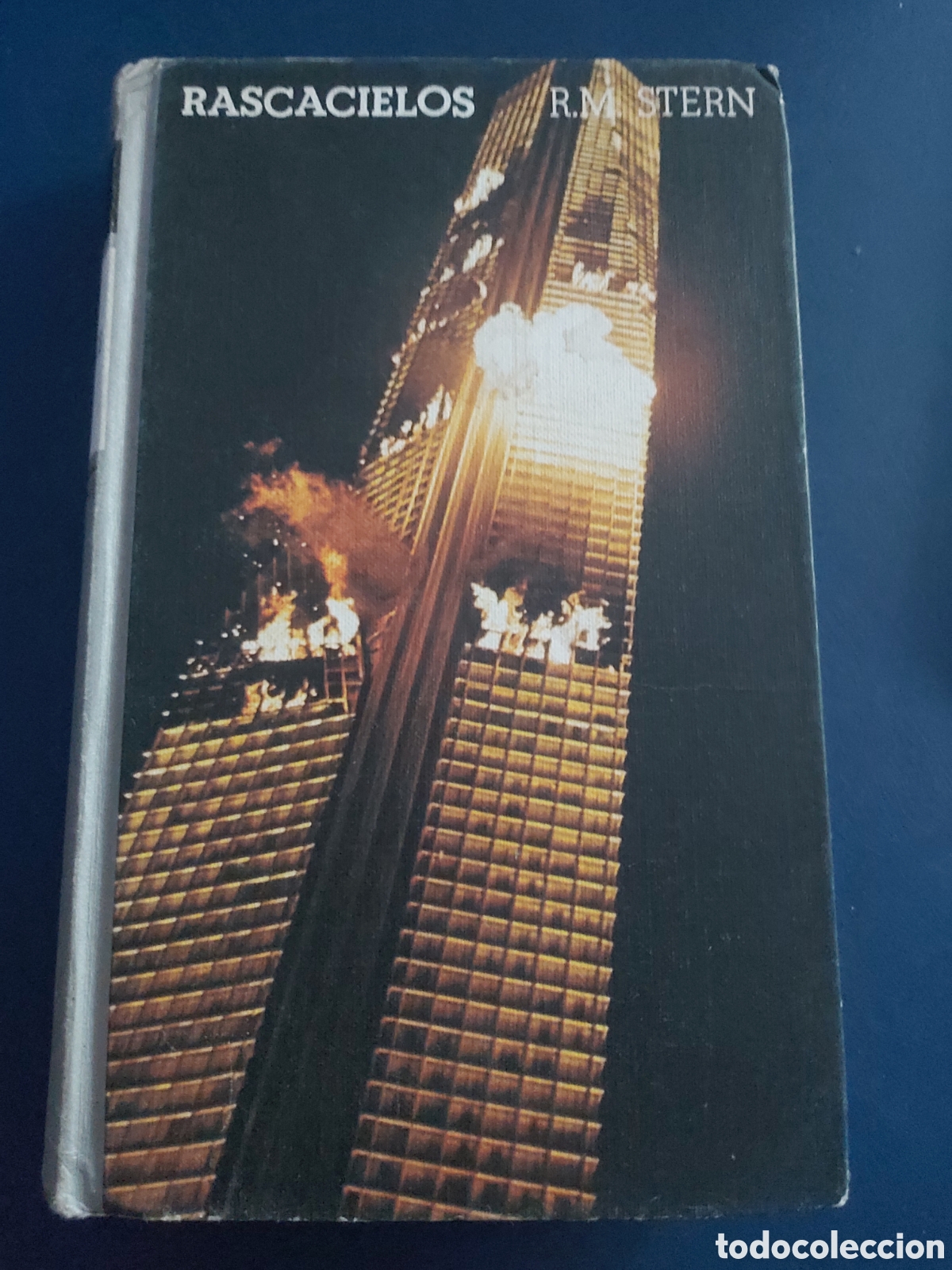 Libros de segunda mano: RASCACIELOS # RICHARD MARTIN # ED. C&Iacute;RCULO DE LECTORES # 1974 - Foto 1
