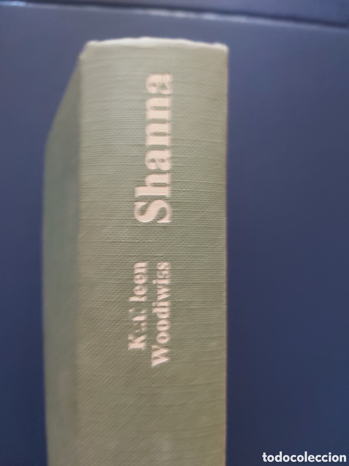 Libros de segunda mano: SHANNA # KATHLEEN WOODIWISS # C&Iacute;RCULO DE LECTORES # 1982 - Foto 2