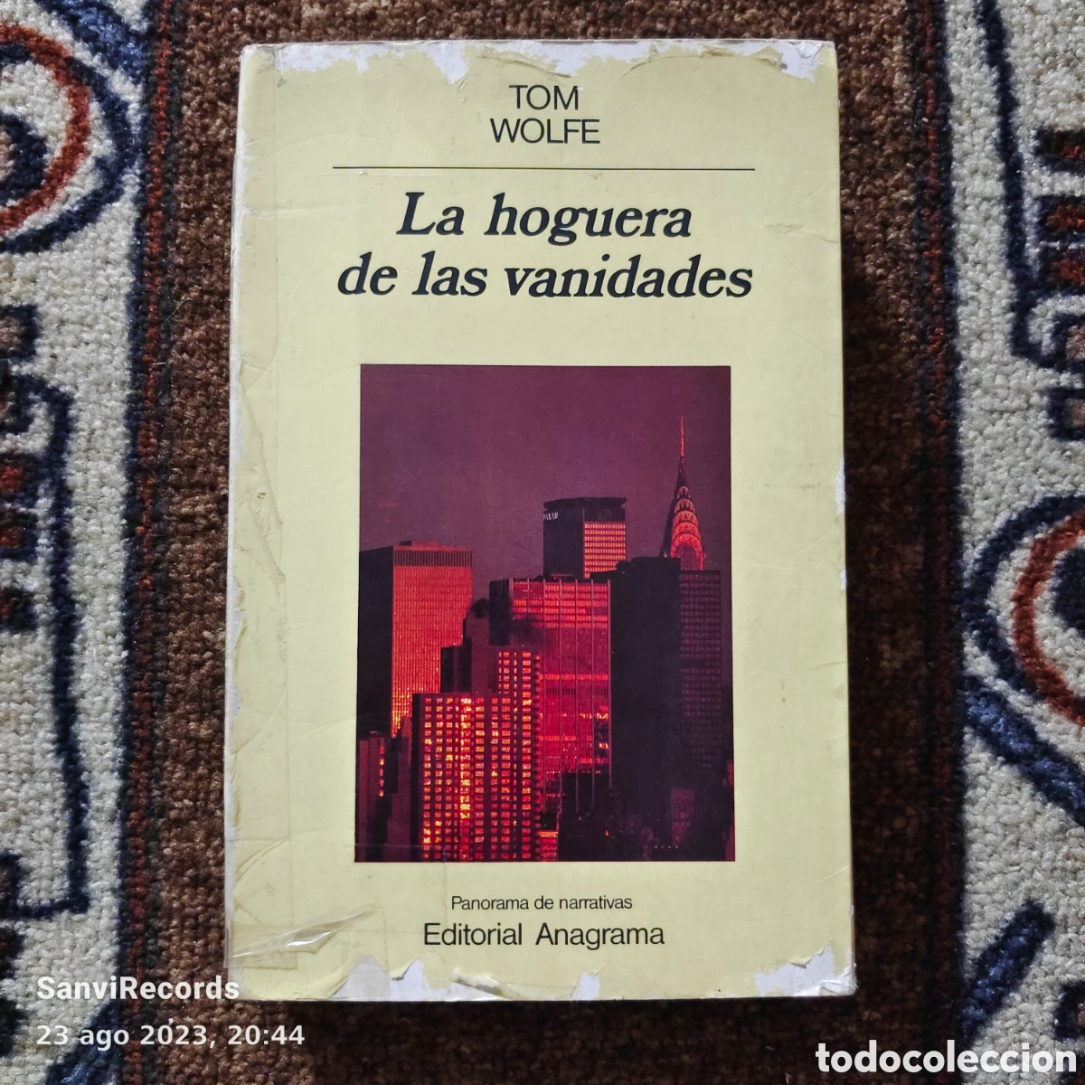 Libros de segunda mano: LA HOGUERA DE LAS VANIDADES (TOM WOLFE) (EDITORIAL ANAGRAMA) - Foto 1