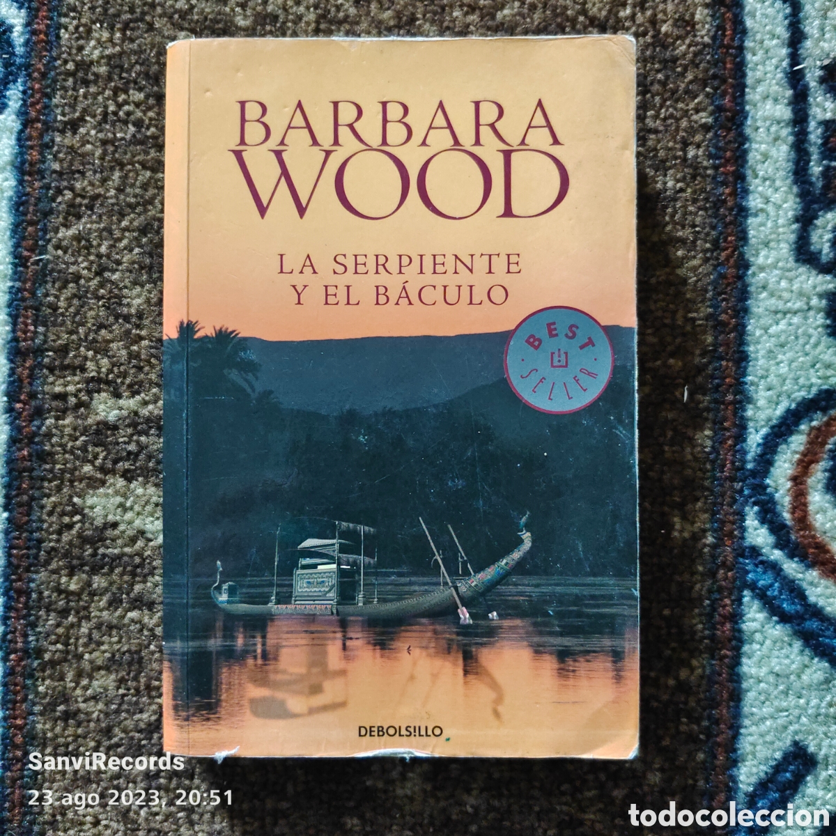 Libros de segunda mano: LA SERPIENTE Y EL B&Aacute;CULO (BARBARA WOOD) (DEBOLSILLO) - Foto 1