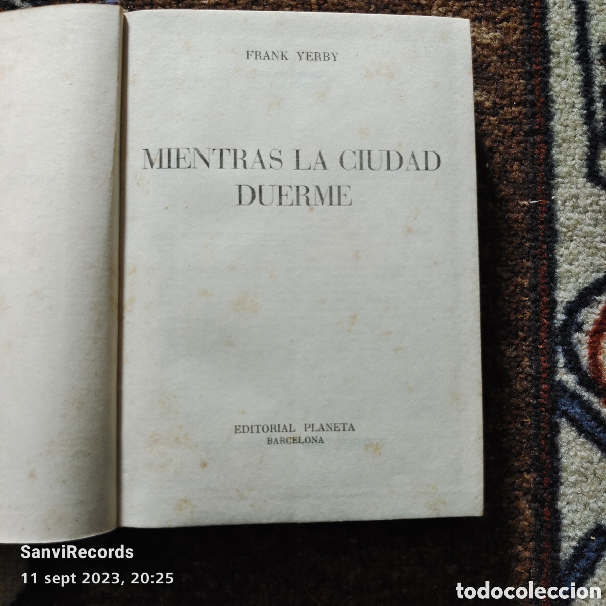 Libros de segunda mano: MIENTRAS LA CIUDAD DUERME (FRANK YERBY) (PLANETA) - Foto 2