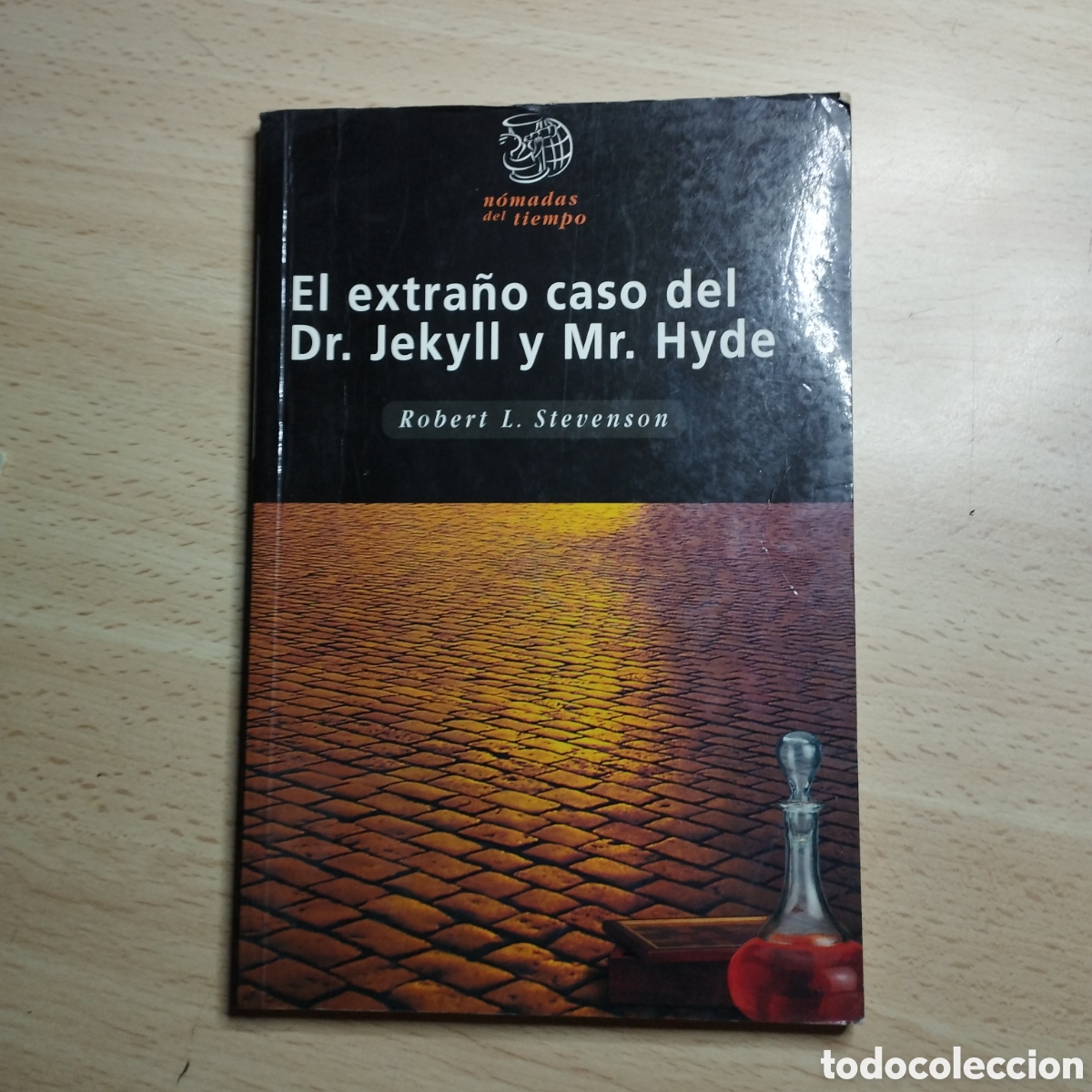 Libros de segunda mano: El extra&ntilde;o caso del Dr. Jekyll y Mr. Hyde. Robert L .Estevenson. N&oacute;madas del tiempo. - Foto 1