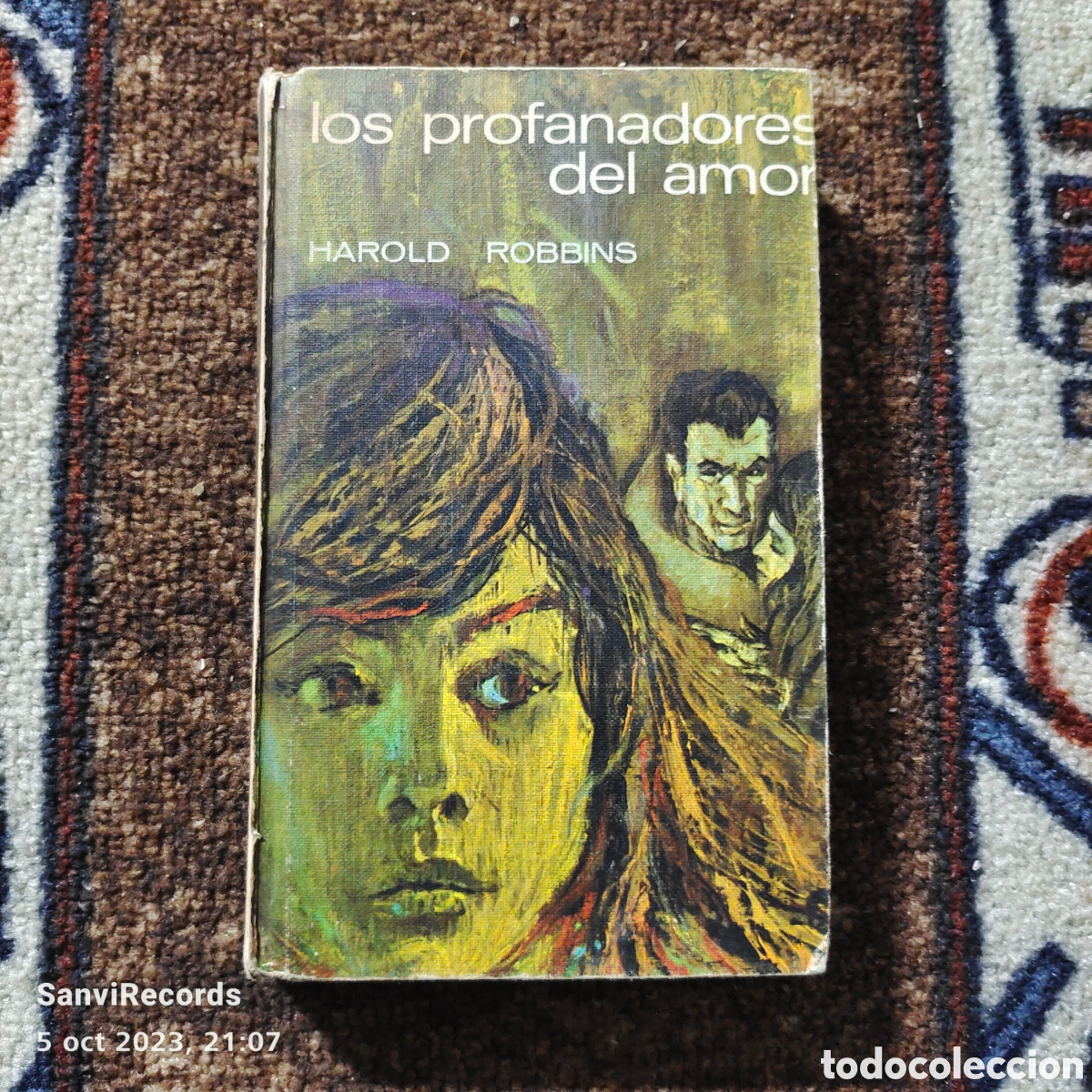Libros de segunda mano: LOS PROFANADORES DEL AMOR (HAROLD ROBBINS) (C&Iacute;RCULO DE LECTORES) - Foto 1