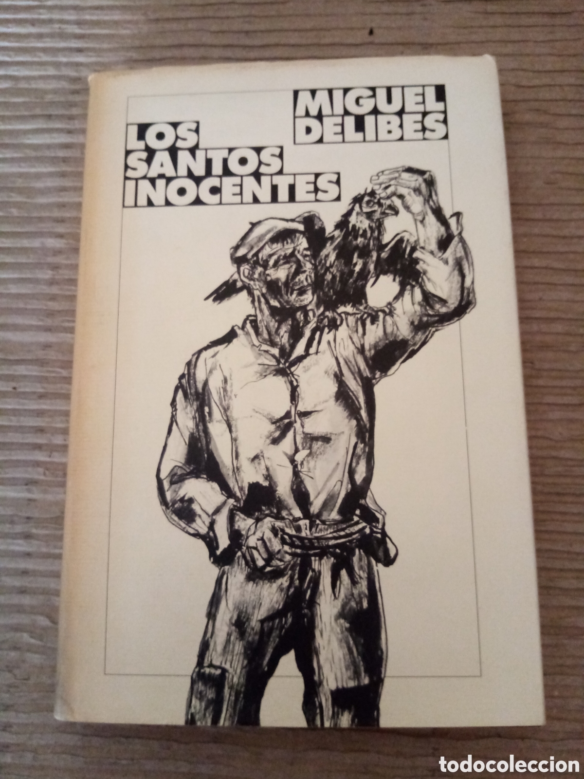 Libros de segunda mano: Los Santos inocentes -Miguel Delibes- - Foto 1
