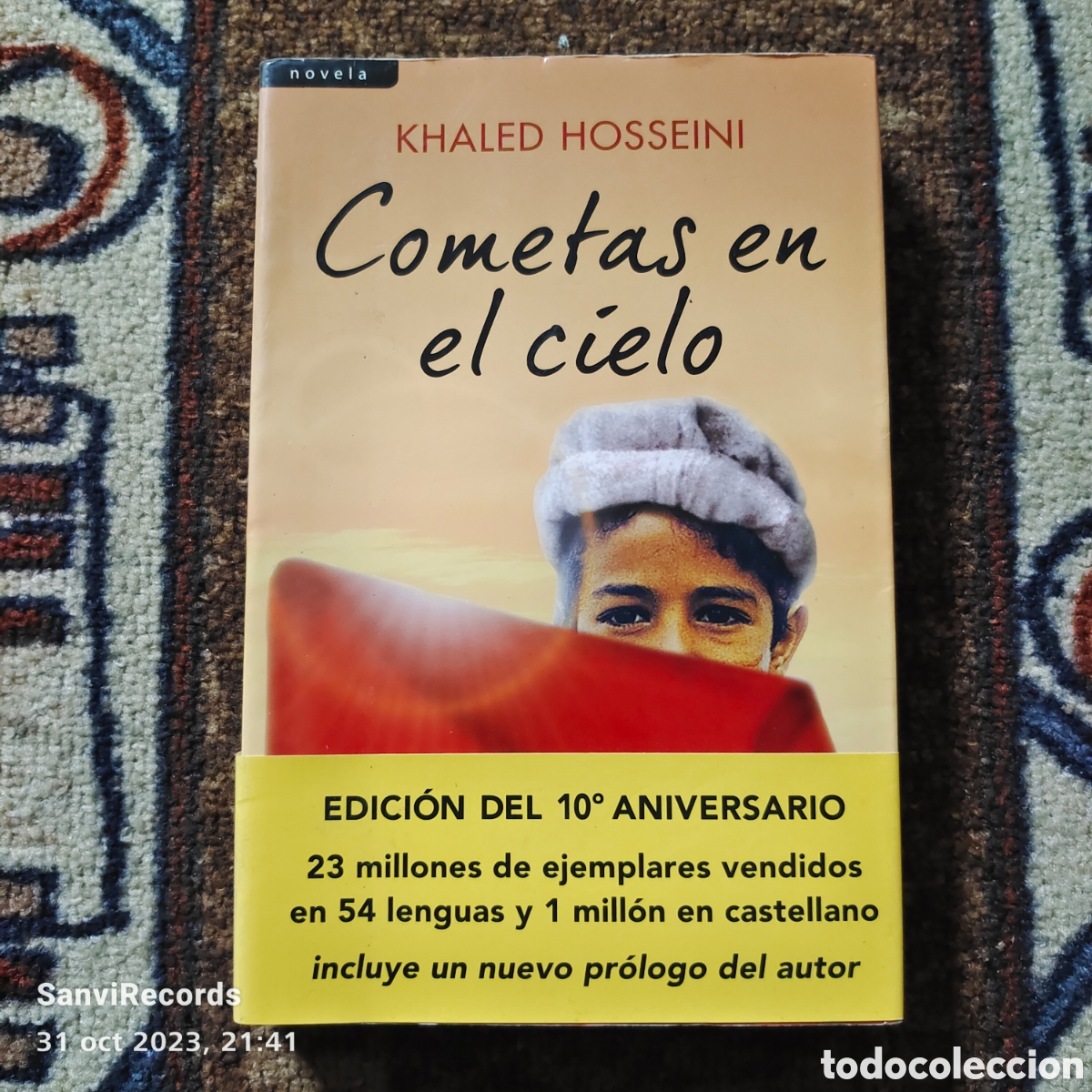 Libros de segunda mano: COMETAS EN EL CIELO (KHALED HOSSEINI) (SALAMANDRA) - Foto 1