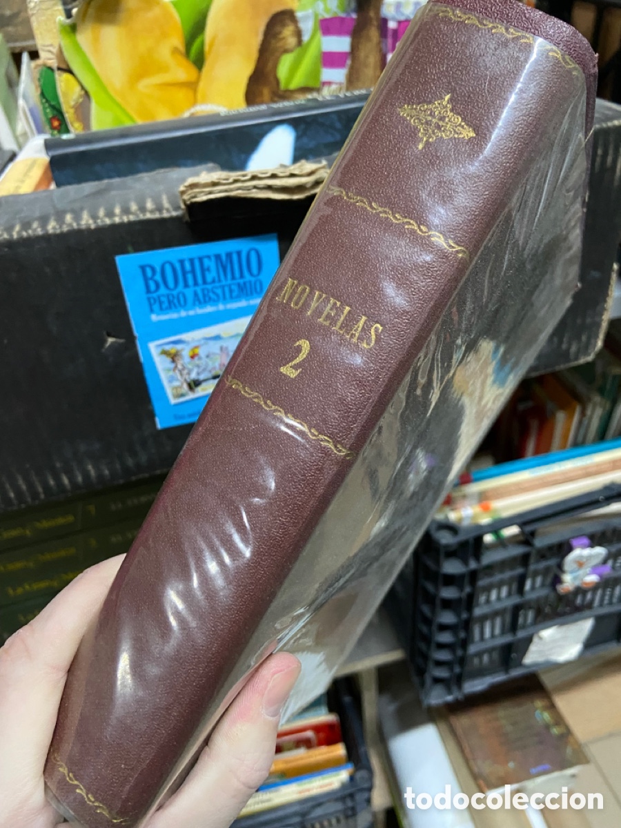Libros de segunda mano: Libro retapado de novelas y cuentos - Foto 1