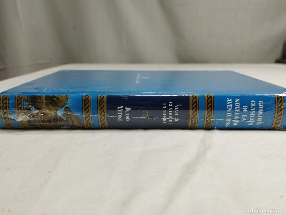 Libros de segunda mano: Viaje al centro de la tierra. Julio Verne - Foto 2
