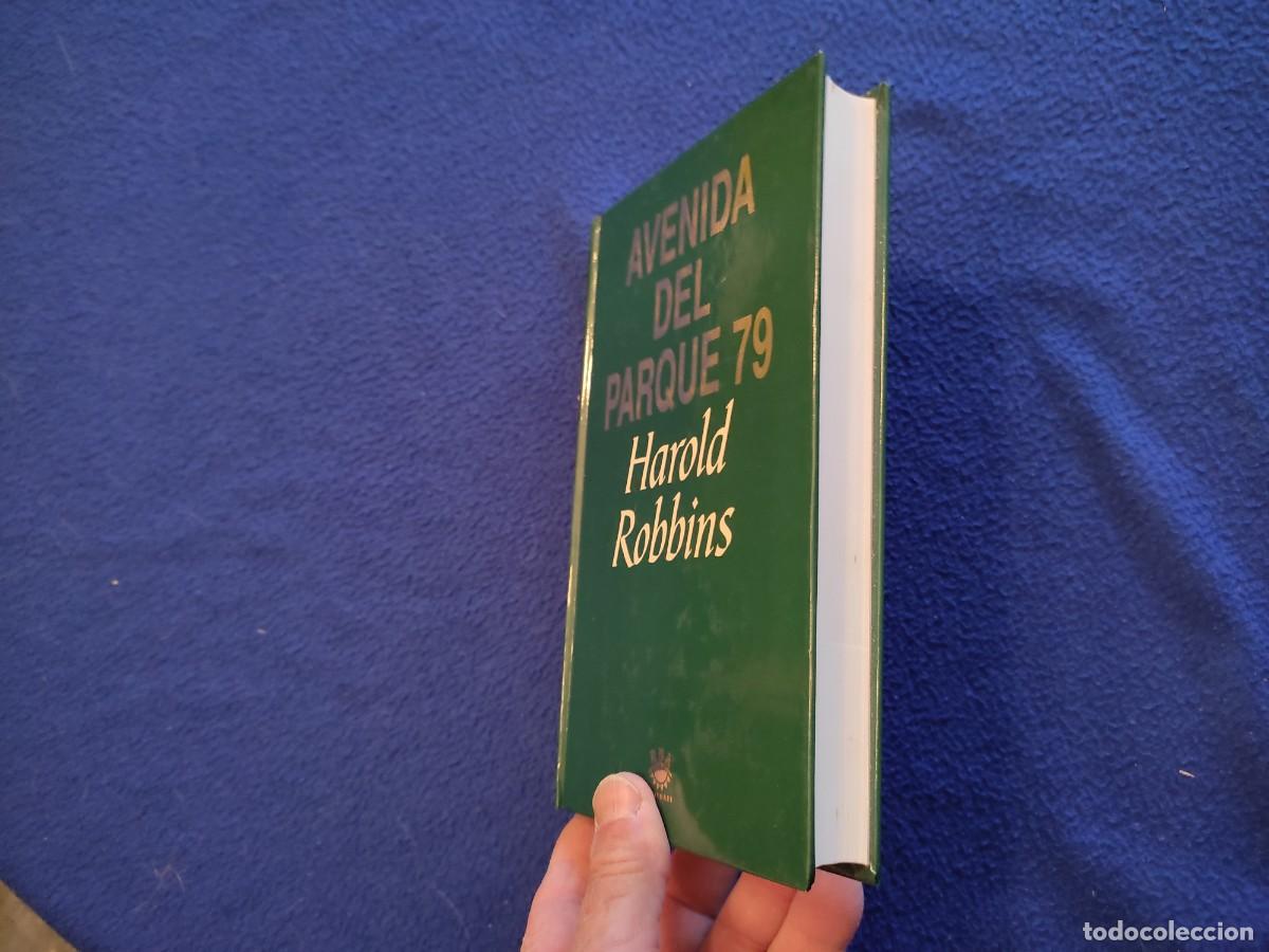 Libros de segunda mano: Avenida del Parque 79 Harold Robbins RBA Editores 1993 - Foto 7