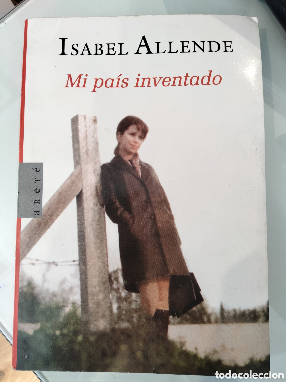 Libros de segunda mano: Mi pa&iacute;s inventado - Isabel Allende - Foto 1