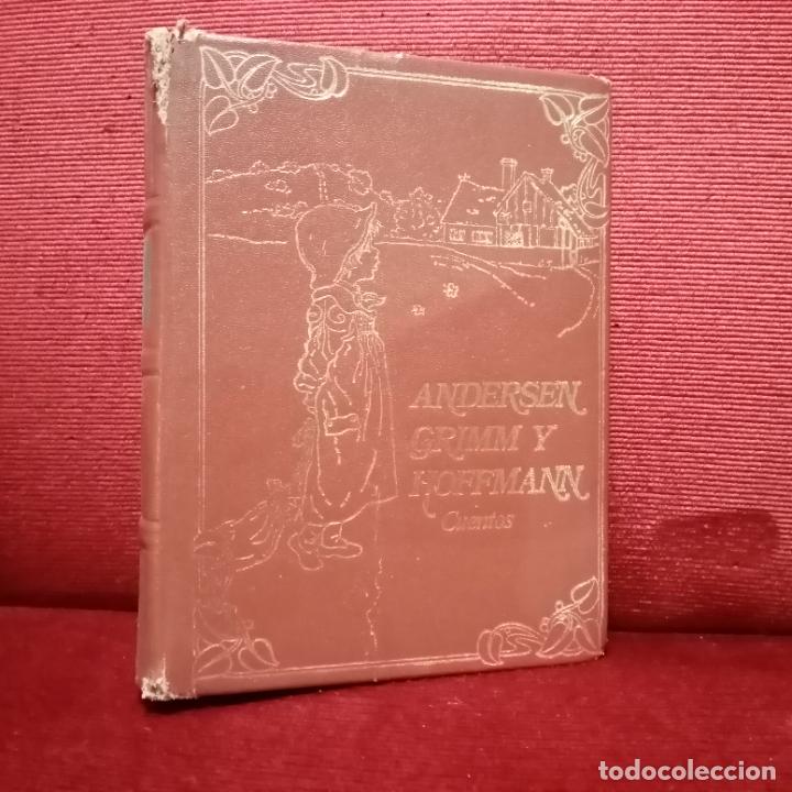 Libros de segunda mano: Selecci&oacute;n de cuentos - Andersen; Hoffmann; Grimm - Foto 1