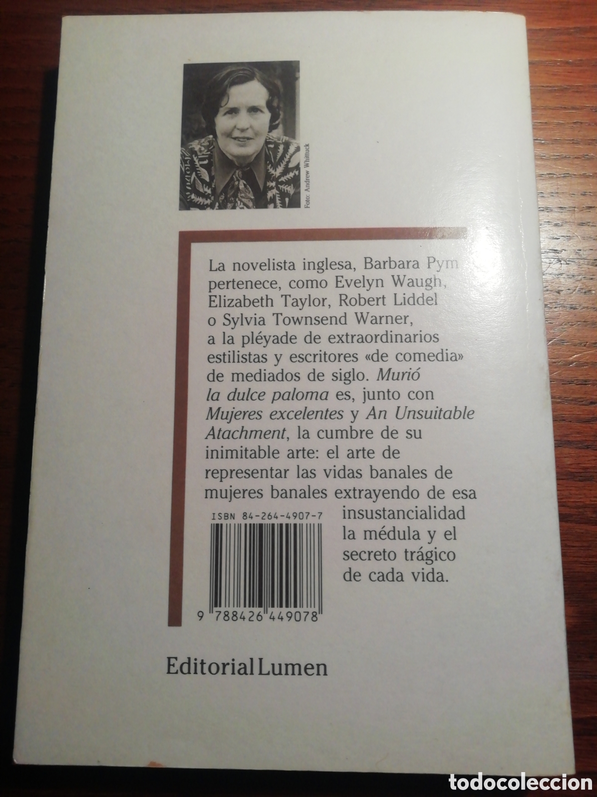 Libros de segunda mano: Muri&oacute; la dulce paloma. Barbara Pym. Primera edici&oacute;n - Foto 2