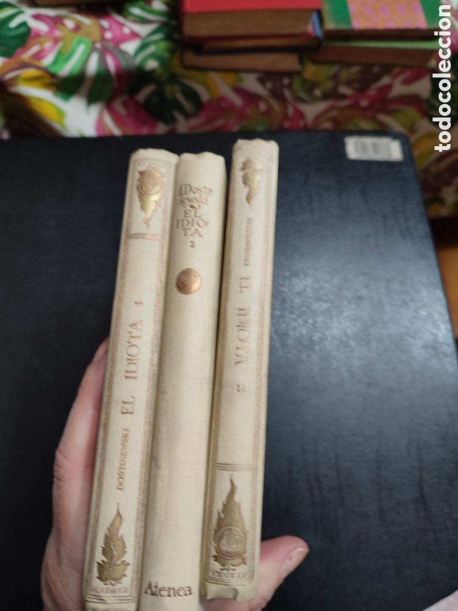 Libros de segunda mano: El idiota I,II y otro , Dostoyevski edic nave - Foto 1