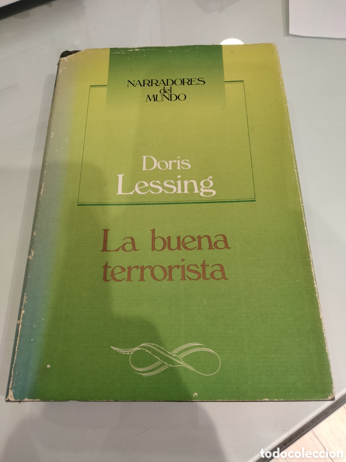 Libros de segunda mano: La buena terrorista - Doris Lessing - Foto 1