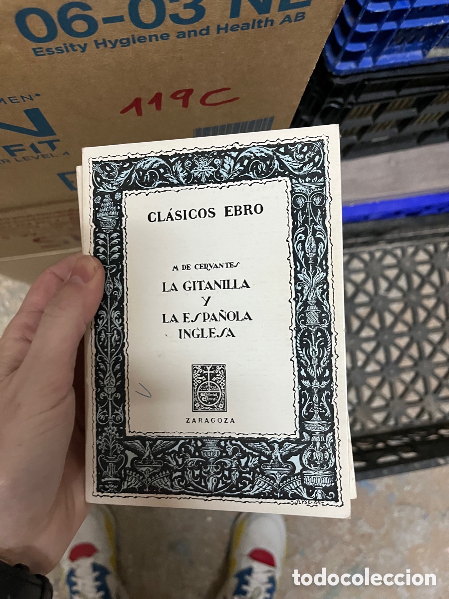 Libros de segunda mano: 119C CL&Aacute;SICOS EBRO M DE CERVANTES LA GITANILLA Y LA ESPANOLA INGLESA - Foto 1