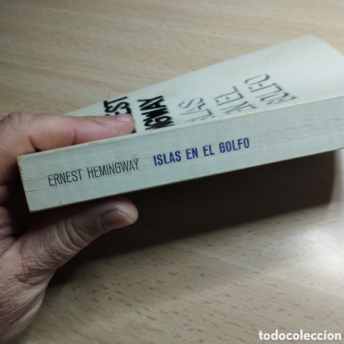 Libros de segunda mano: Islas en el golfo. Ernest Hemingway. 1971. Alianza Emece. - Foto 3