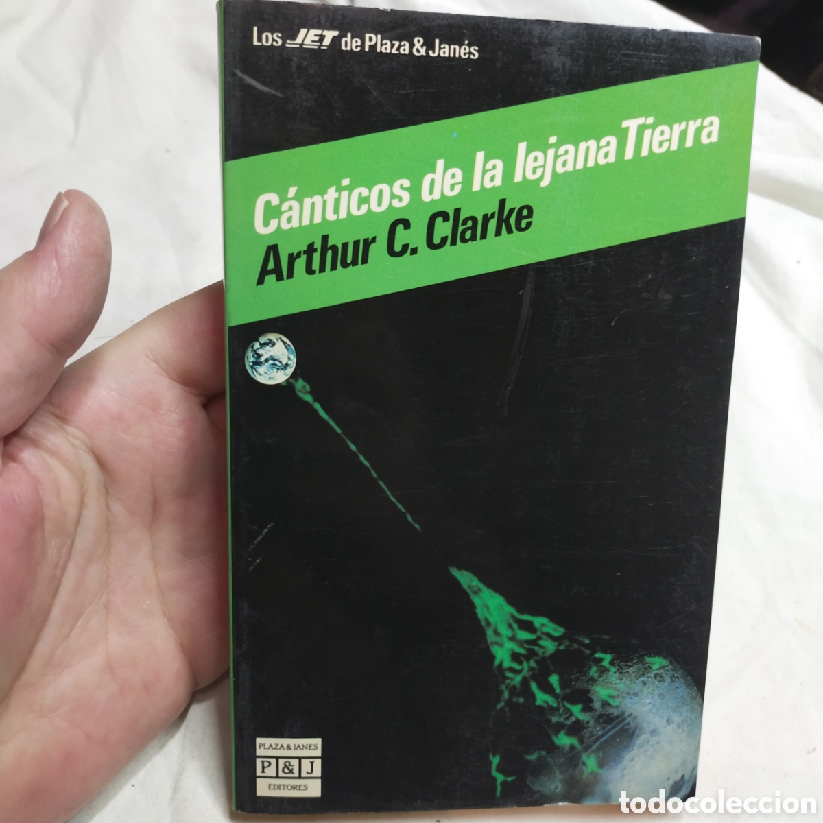 Libros de segunda mano: C&aacute;nticos de la lejana tierra. Arthur c clarke - Foto 1