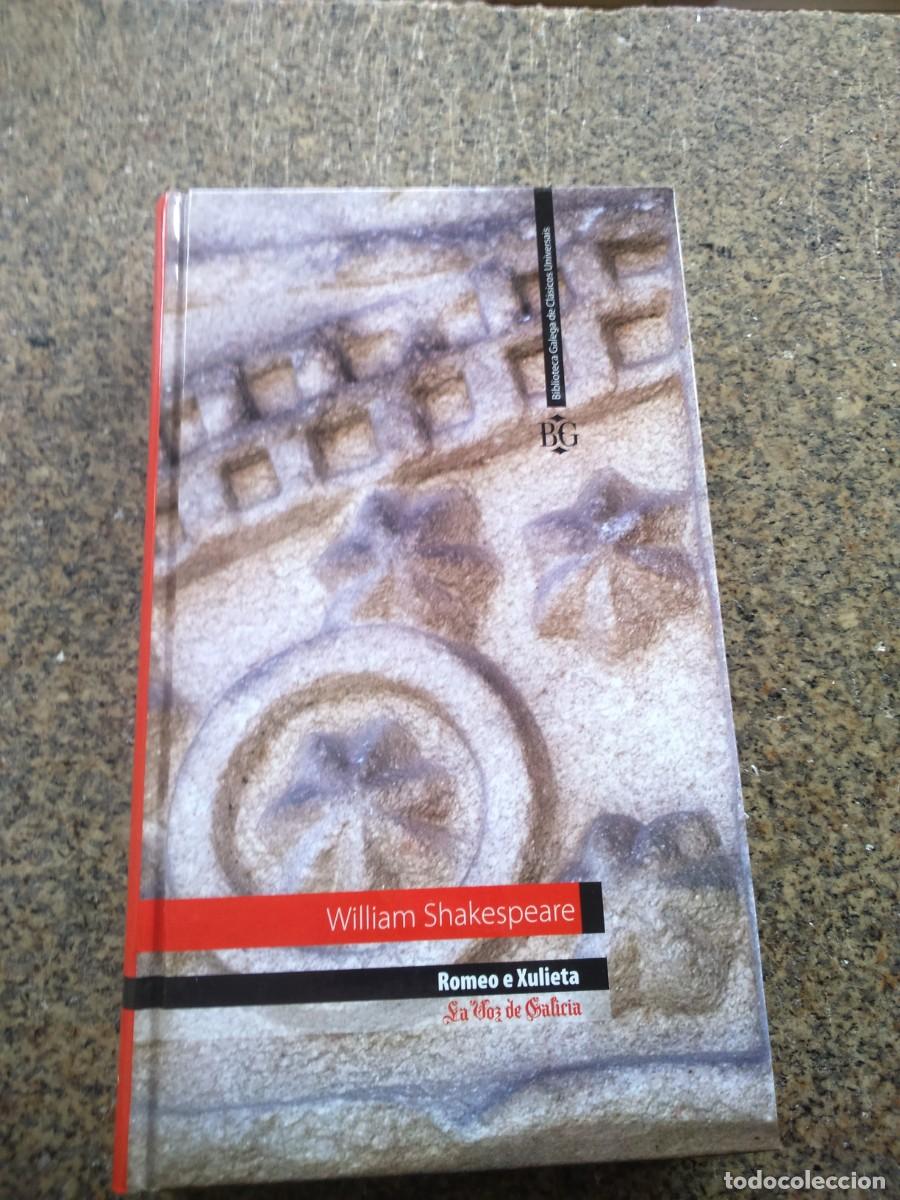 Libros de segunda mano: ROMEO E XULIETA -- WILLIAM SHAKESPEARE -- EN GALLEGO -- - Foto 1
