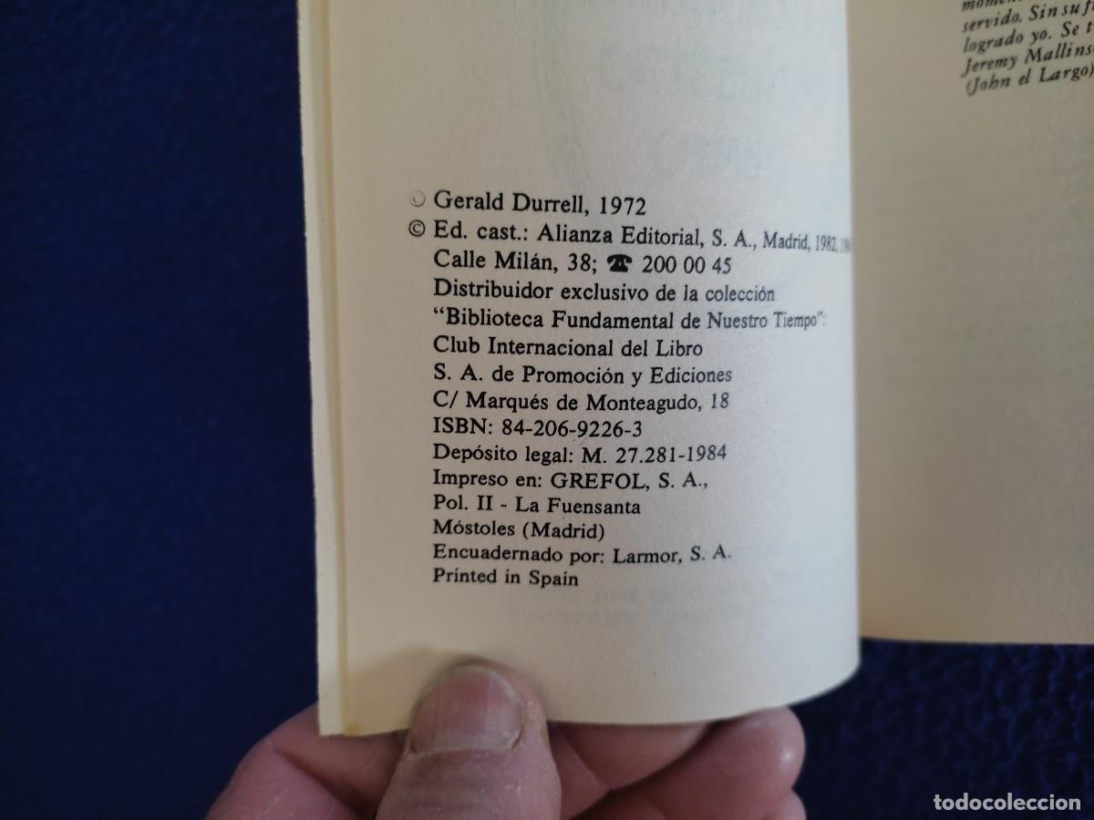 Libros de segunda mano: Atr&aacute;pame ese Mono Gerald Durrel Ed. Alianza Editorial 1984 - Foto 4