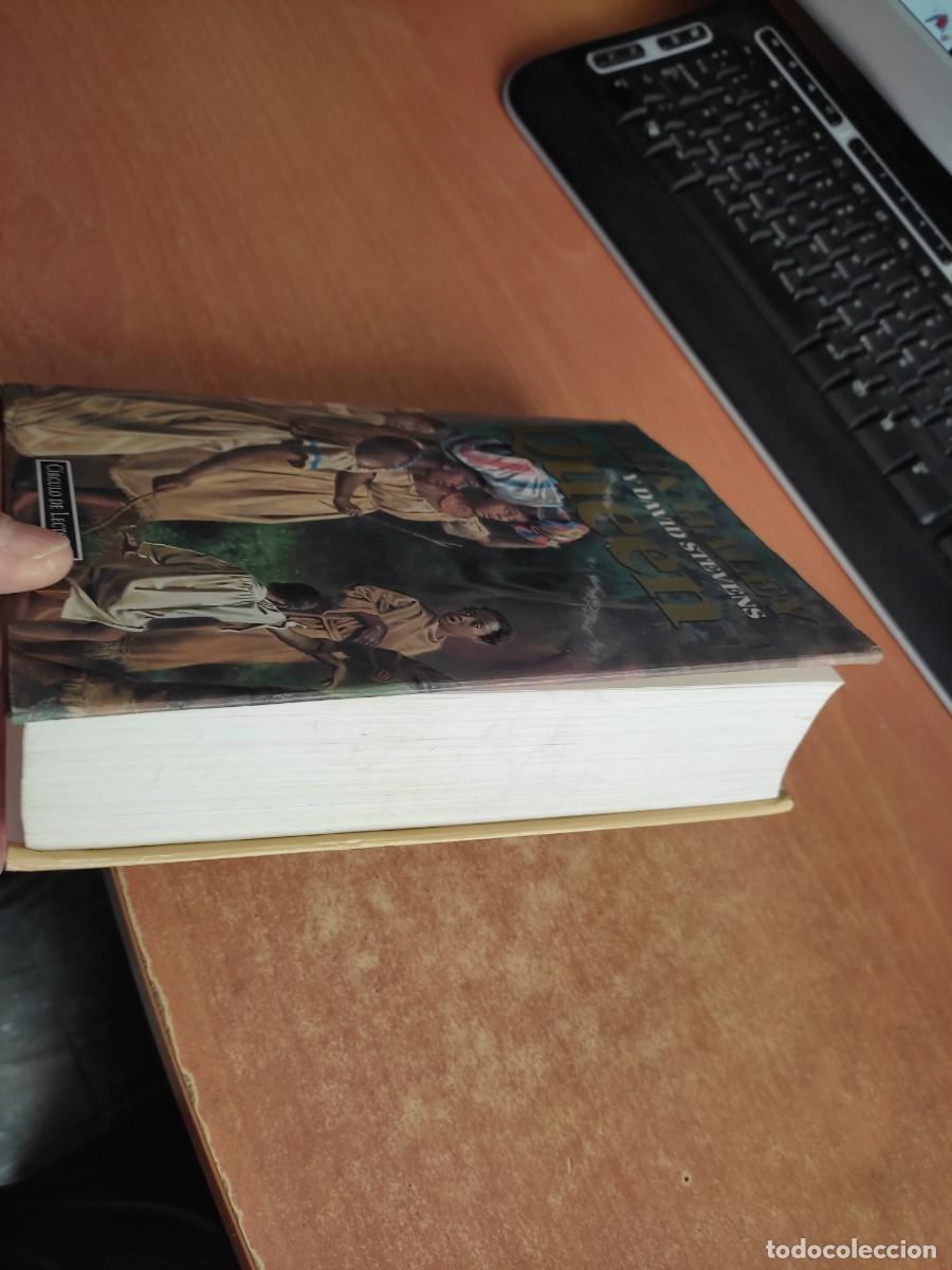Libros de segunda mano: QUEEN Alex Haley y David Stevens C&iacute;rculo de Lectores 1994 - Foto 7