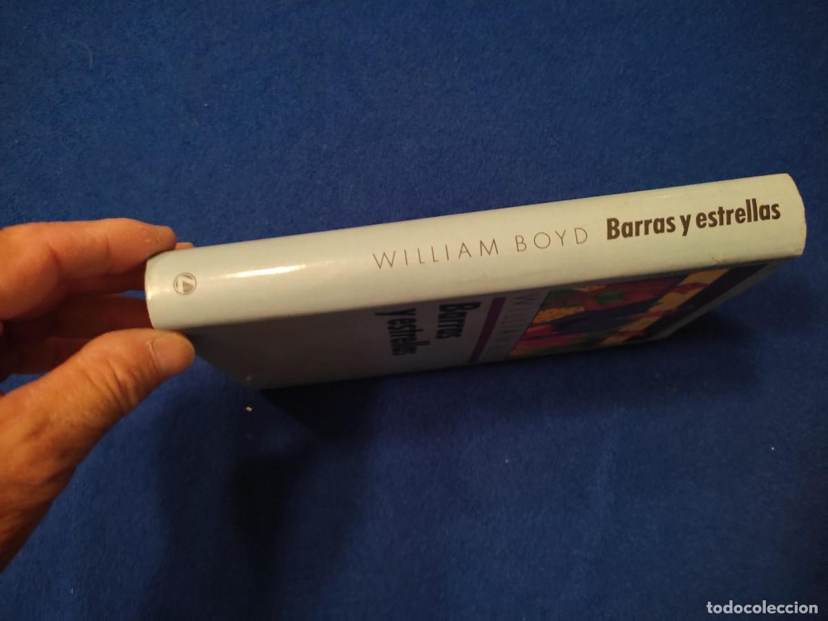 Libros de segunda mano: Barras y Estrellas William Boyd C&iacute;rculo de Lectores 1989 - Foto 2