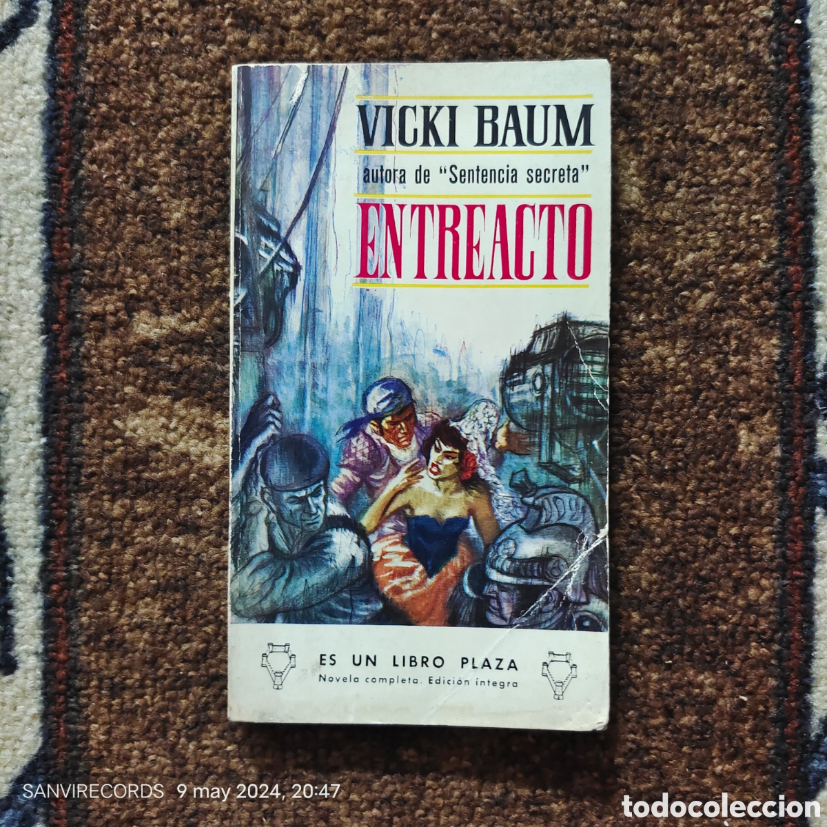 Libros de segunda mano: ENTREACTO (VICKI BAUM) (ES UN LIBRO DE PLAZA, PLAZA & JANES) - Foto 1