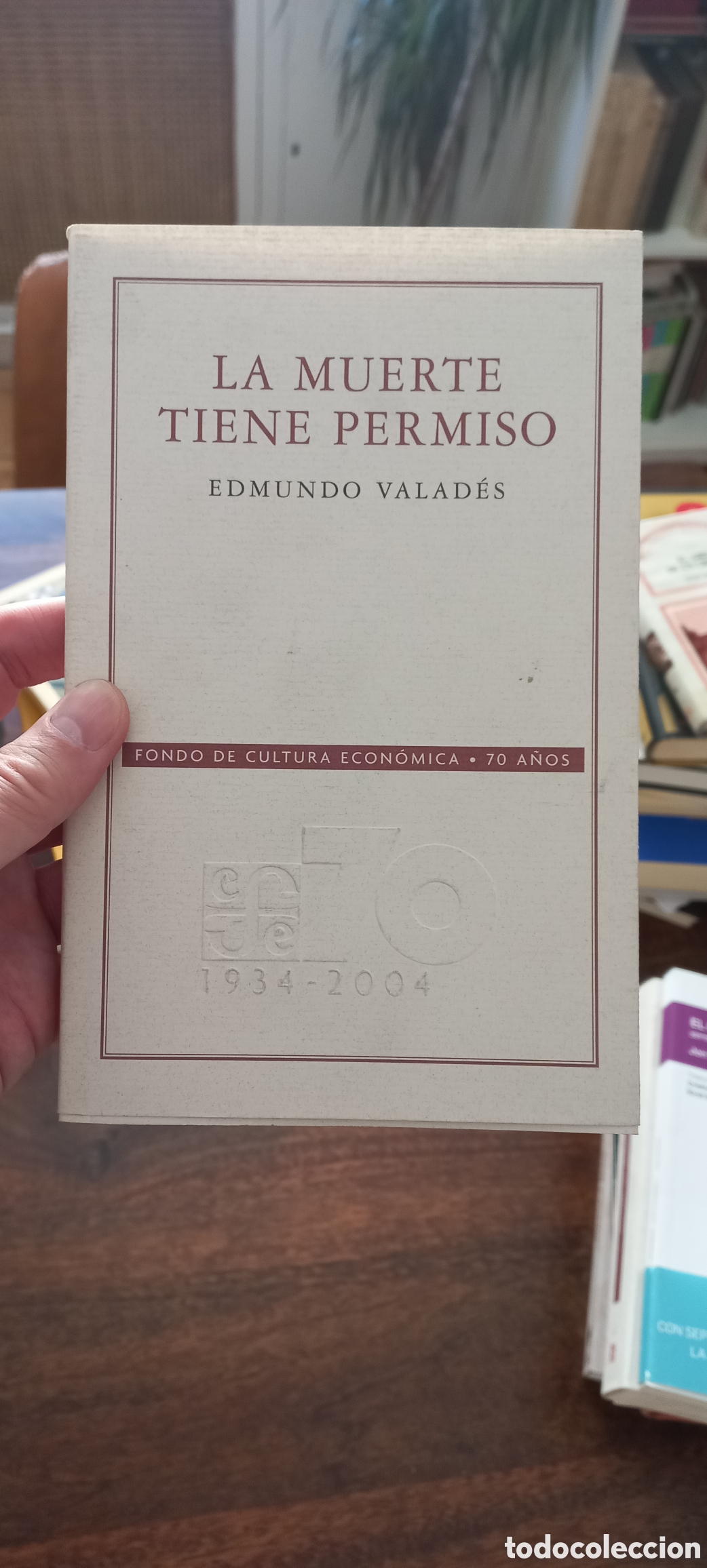 Libros de segunda mano: La muerte tiene permiso, Edmundo Valad&eacute;s - Foto 1