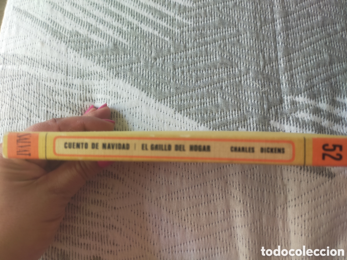Libros de segunda mano: Cuento de Navidad.El grillo del hogar. - Foto 3