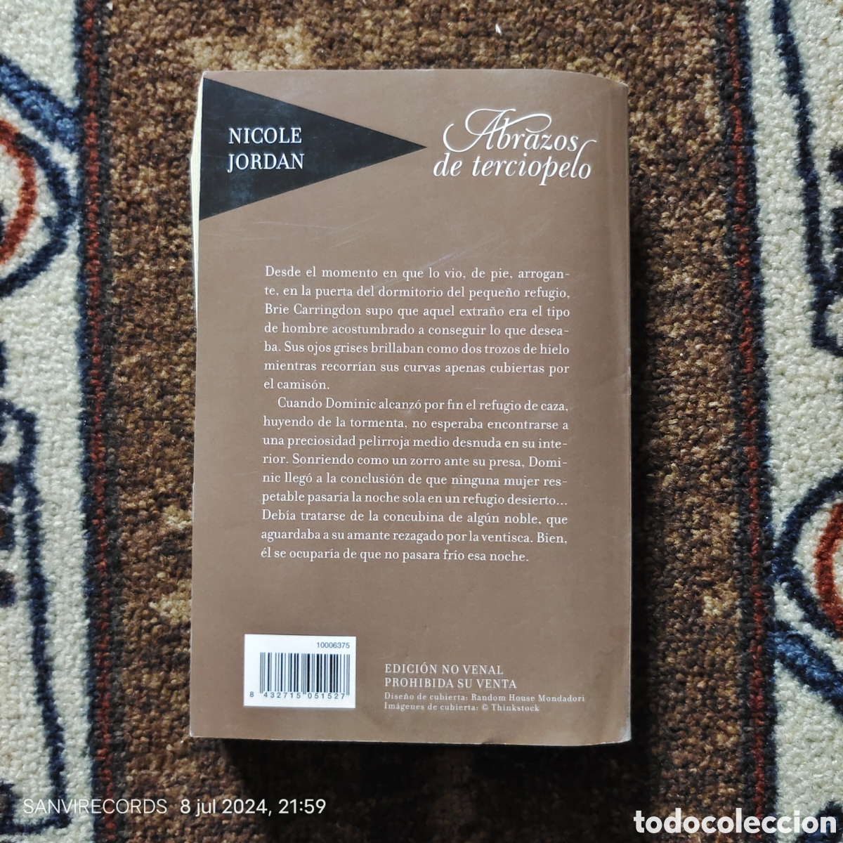 Libros de segunda mano: ABRAZOS DE TERCIOPELO (NICOLE JORDAN) - Foto 2