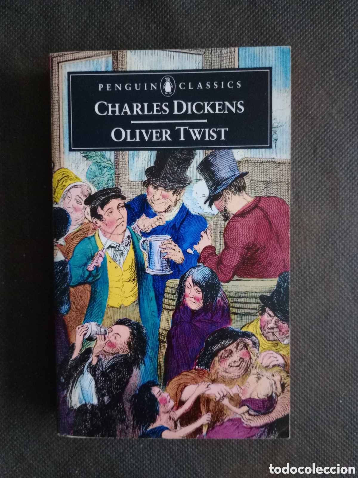 Libros de segunda mano: Oliver Twist. Charles Dickens - Foto 1