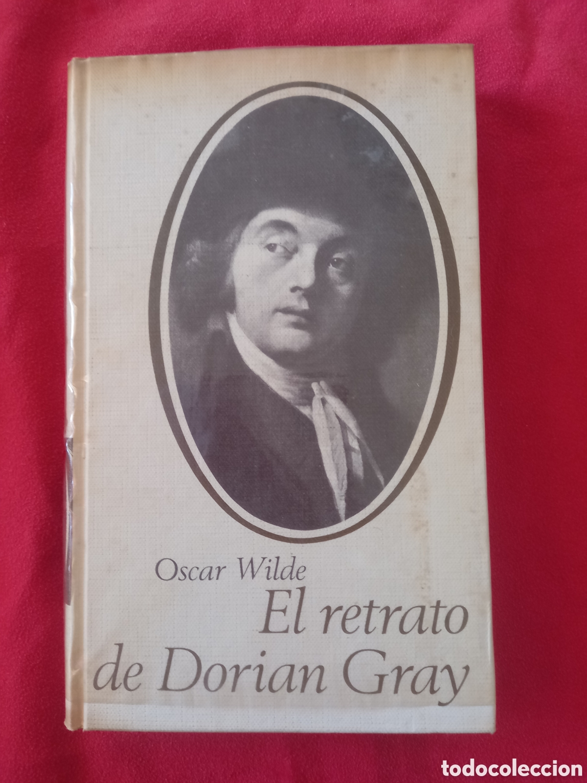 Libros de segunda mano: El retrato de Dorian Gray. Oscar Wulde. - Foto 1