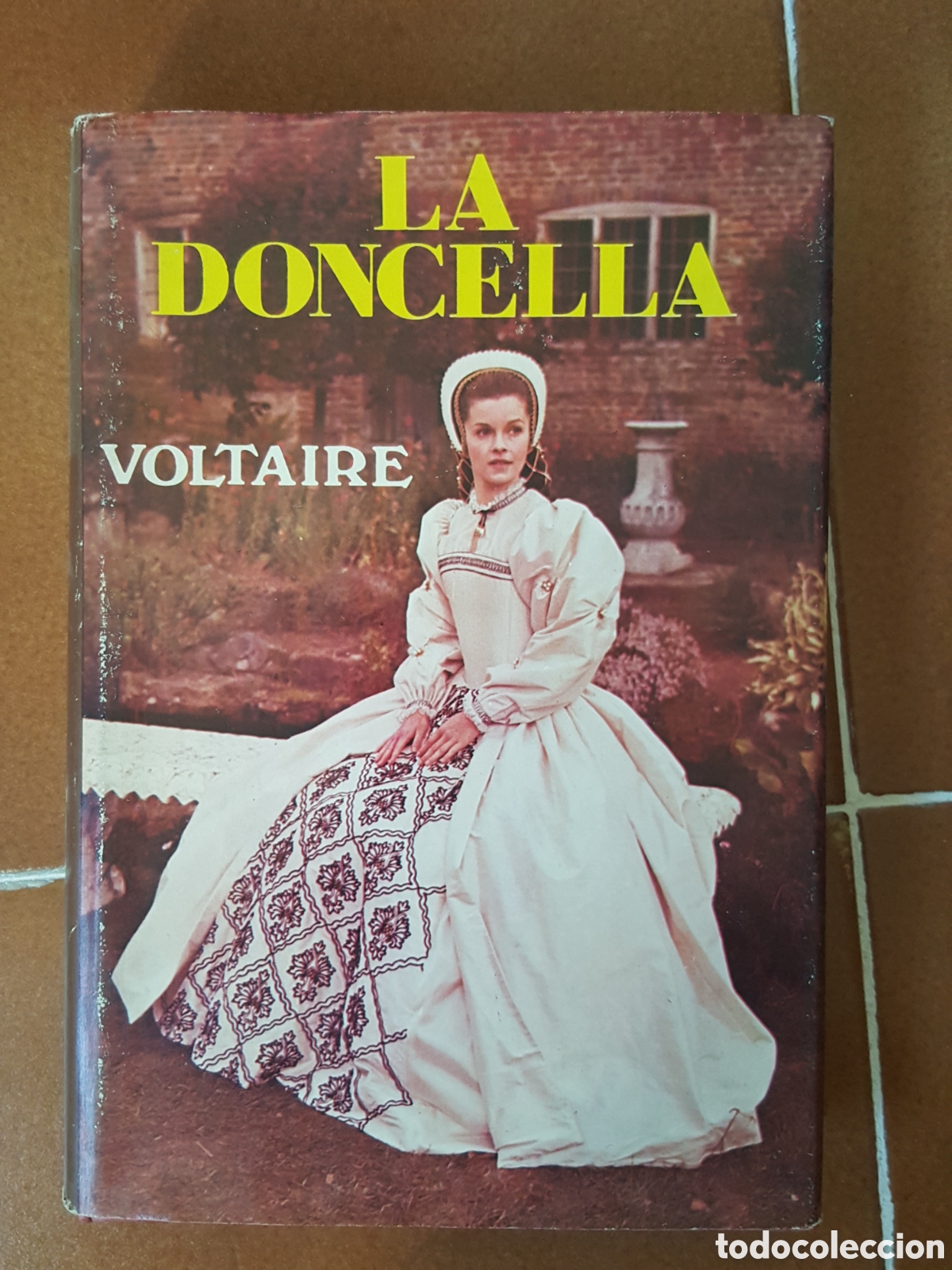 Libros de segunda mano: La doncella. Voltaire - Foto 1
