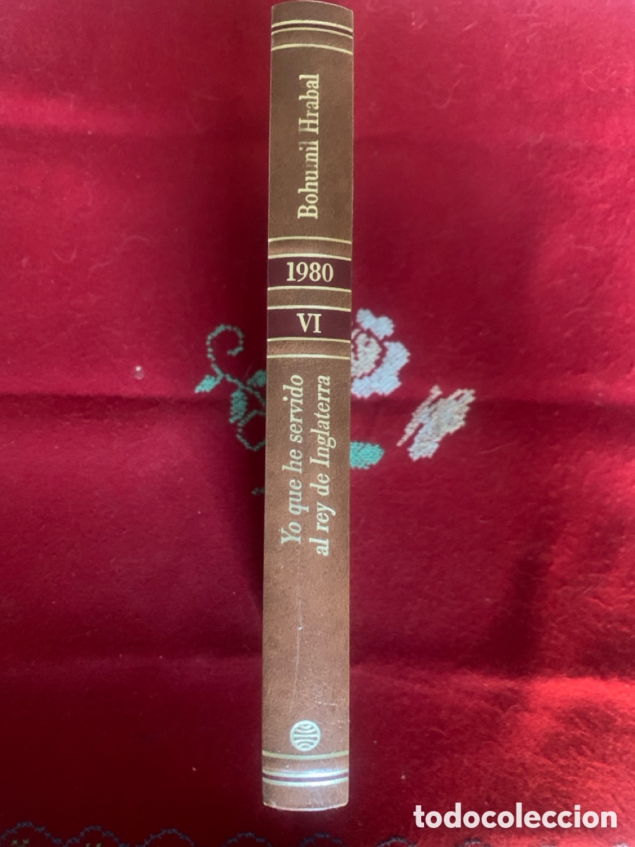Libros de segunda mano: Yo que he servido al rey de Inglaterra. Bohumil Hrabal. - Foto 2