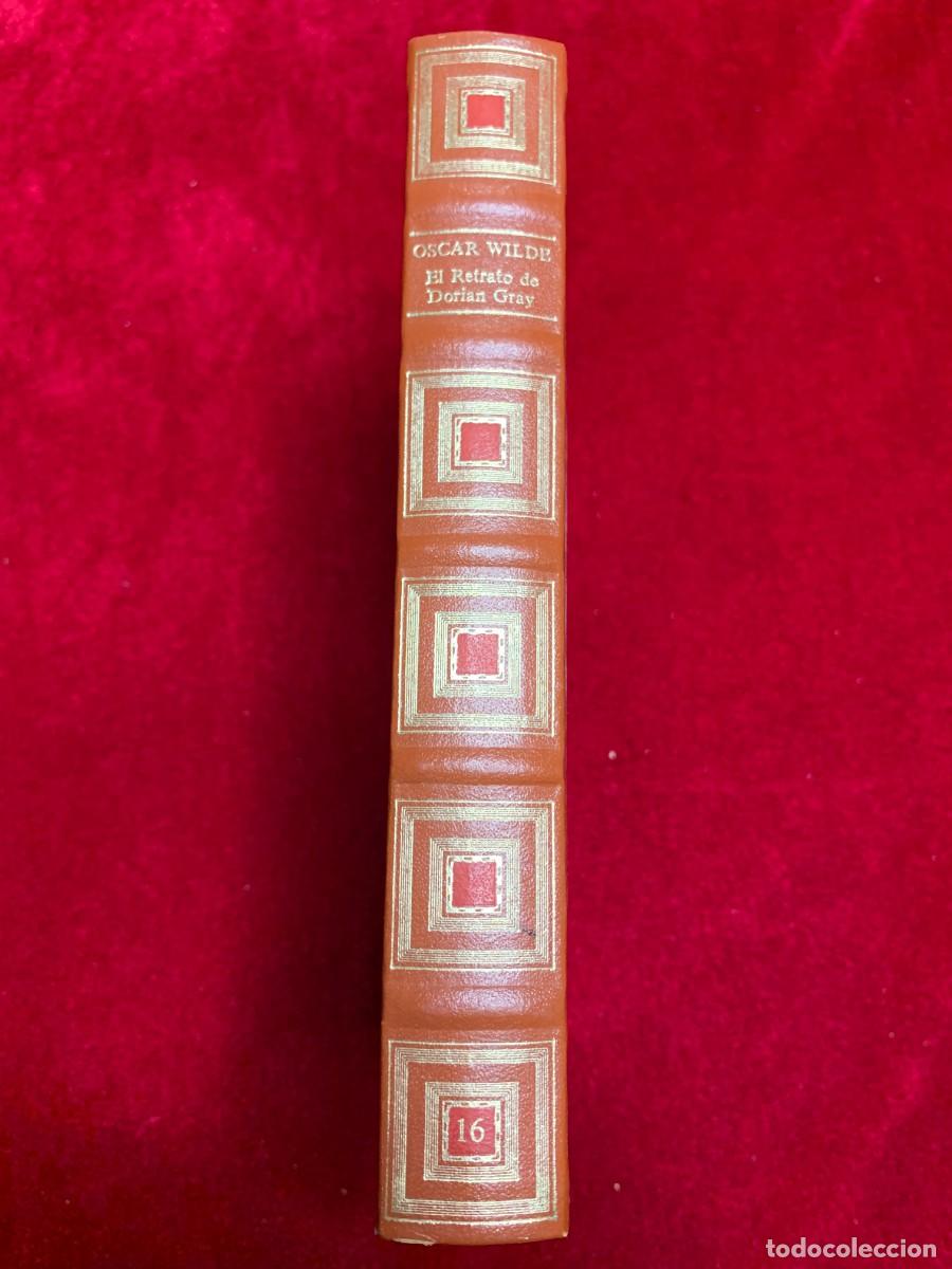 Libros de segunda mano: LIBROS; &laquo;EL RETRATO DE DORIAN GREY&raquo; OSCAR WILDE. - Foto 2