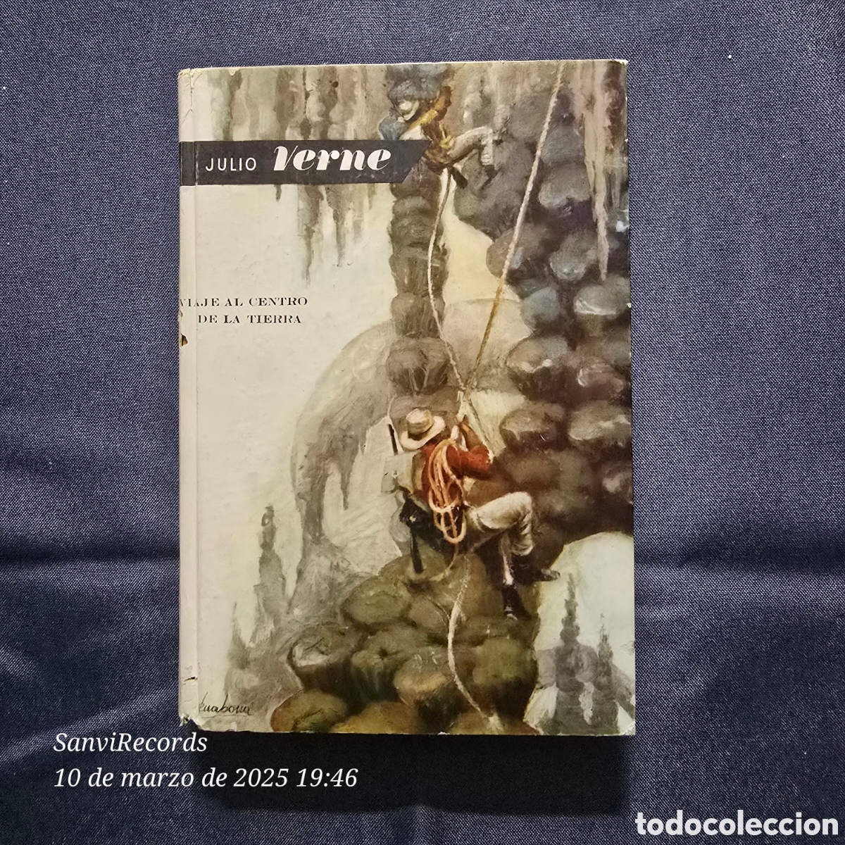 Libros de segunda mano: VIAJE AL CENTRO DE LA TIERRA (JULIO VERNE) (MOLINO) - Foto 1