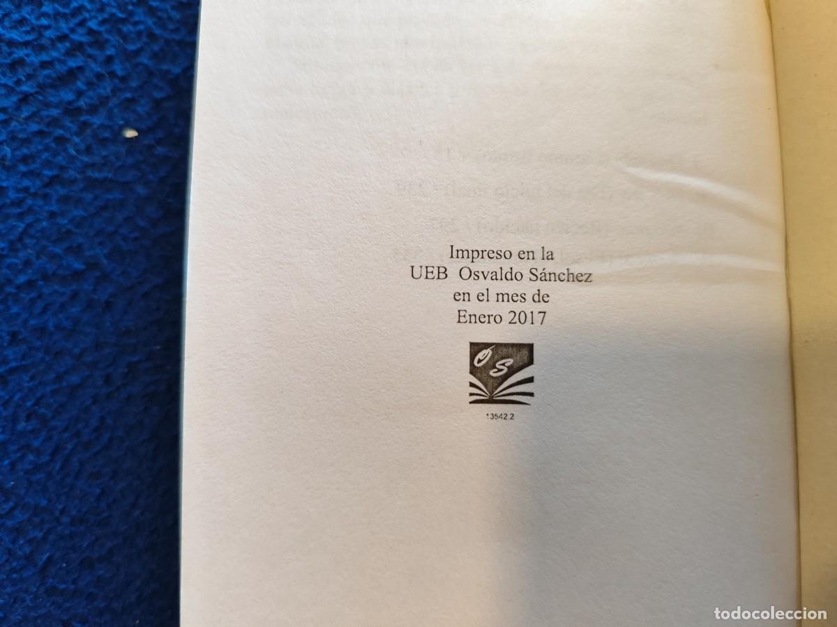 Libros de segunda mano: En el Dorado C&iacute;rculo del Tiempo H&eacute;ctor Veit&iacute;a Ediciones Uni&oacute;n 2015 - Foto 6