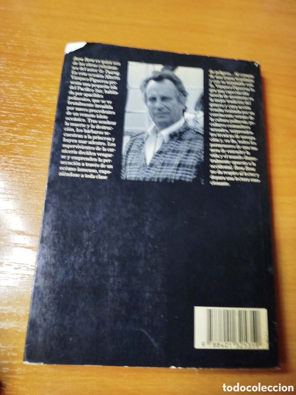 Libros de segunda mano: Bora Bora. Alberto V&aacute;zquez Figueroa - Foto 2