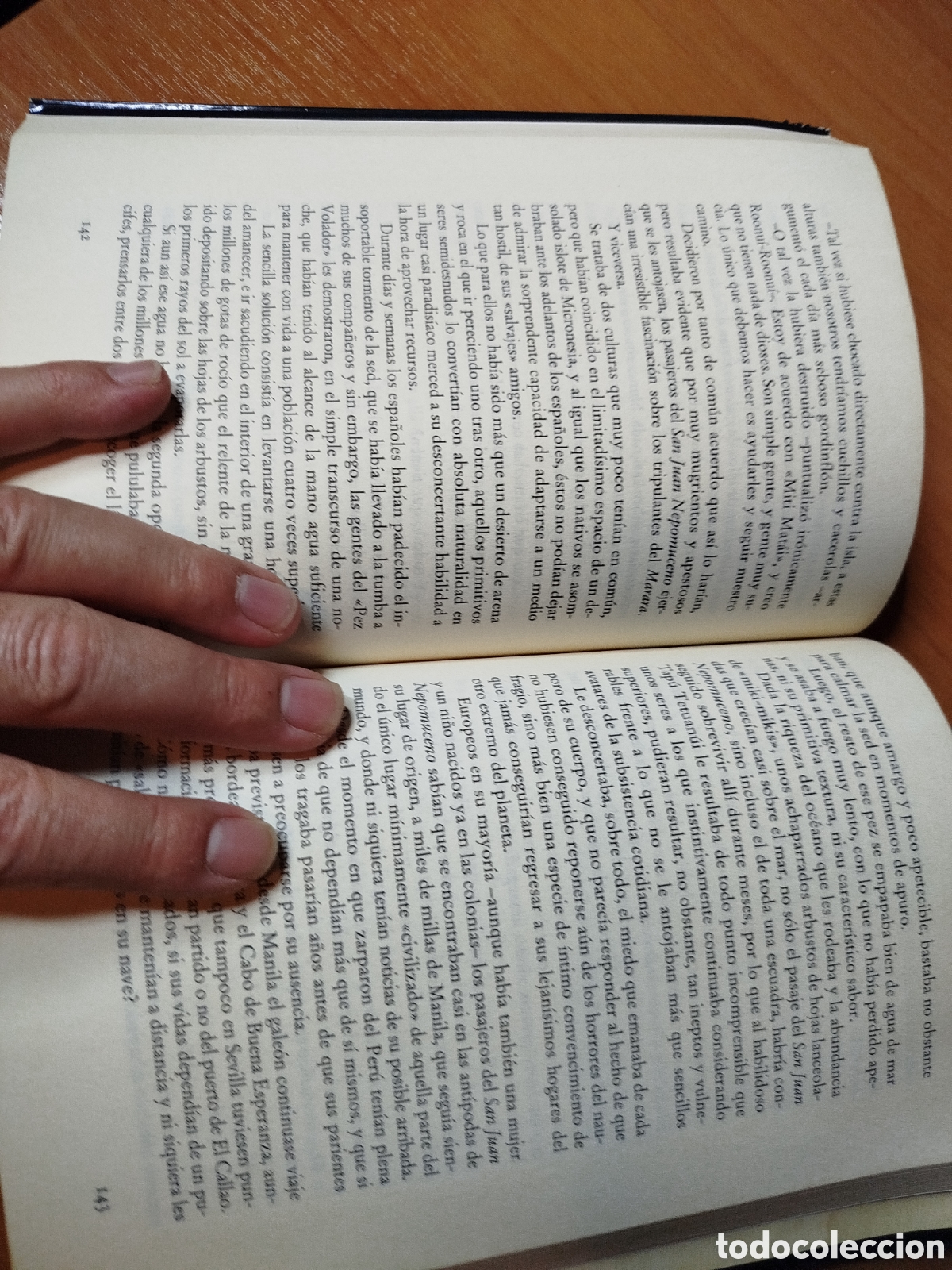 Libros de segunda mano: Bora Bora. Alberto V&aacute;zquez Figueroa - Foto 3