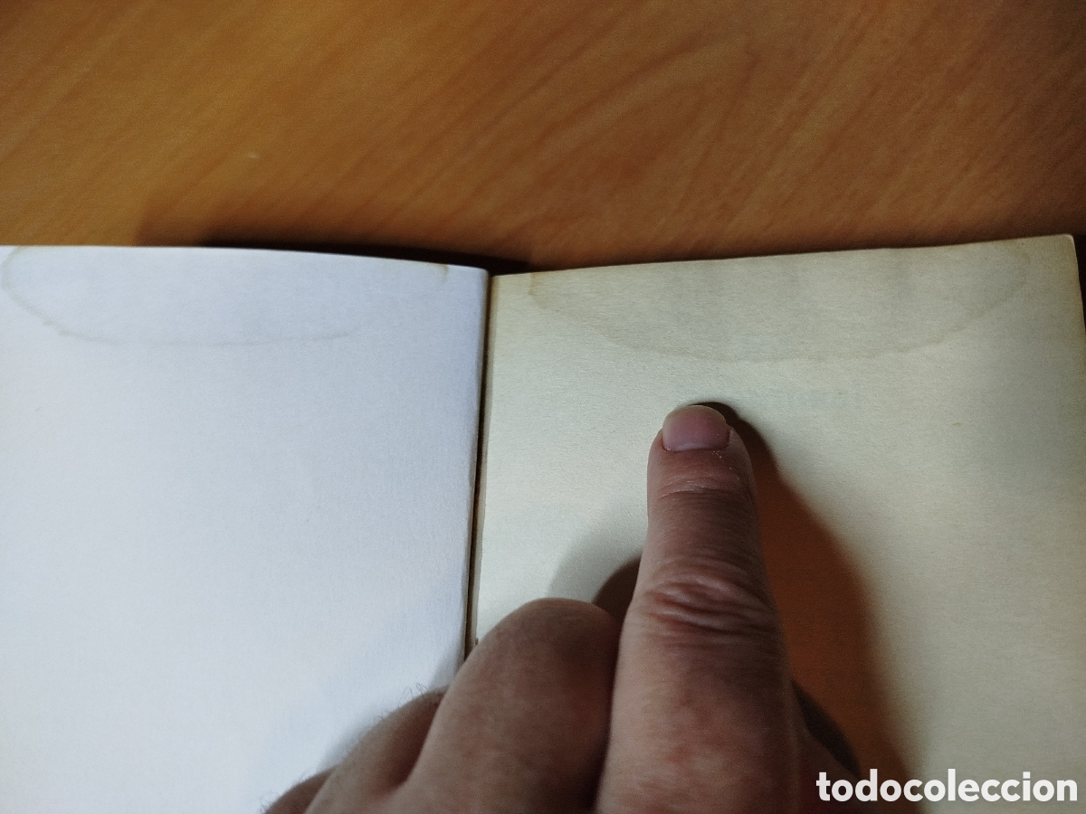 Libros de segunda mano: Matar a gadafi. Alberto V&aacute;zquez Figueroa. De bolsillo - Foto 4