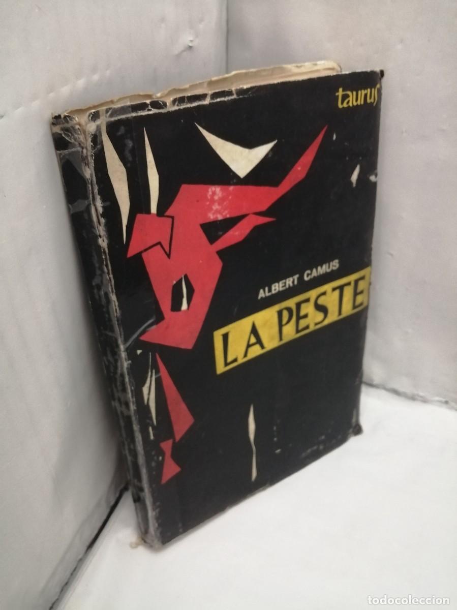 Libros de segunda mano: Albert Camus: La peste (Primera edici&oacute;n para Espa&ntilde;a) - Foto 3