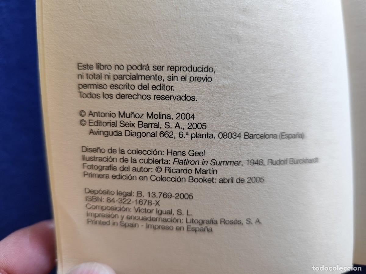 Libros de segunda mano: Ventanas de Manhattan A. Mu&ntilde;oz Molina Ed. Seix Barral 2005 - Foto 6